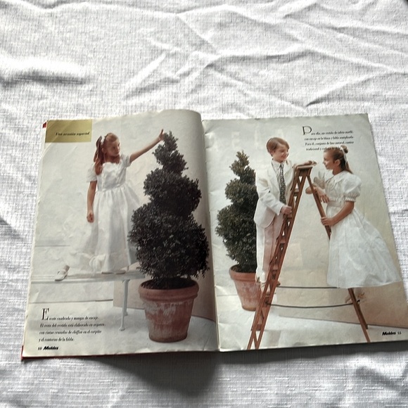 PATRONES & MOLDES MAGAZINES SET OF TWO - Picture 12 of 12